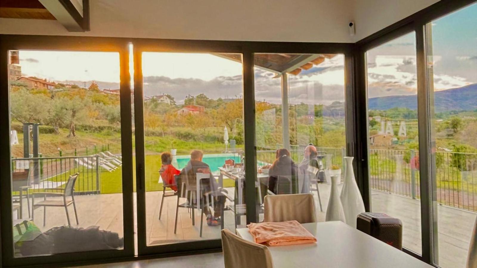 Casa Rural Atalanta De La Vera 하라이스 데 라 베라 외부 사진